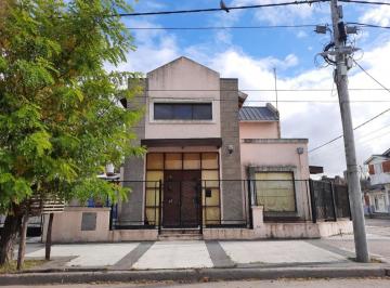 Casa · 68m² · 4 Ambientes · Venta Casa Centro Coronel Vidal