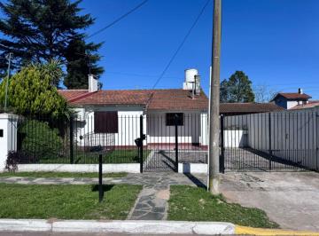Casa de 4 ambientes, Ezeiza · Oportunidad! Casa de 150 m² con 2 Dorm. en Venta en Barrio Uno