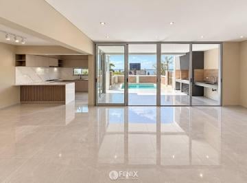 Casa · 230m² · 4 Ambientes · 1 Cochera · Casa en Construcción de Dos Plantas en Venta - Av Maipú y Costanera (Cf1350)