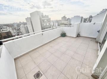 Departamento · 33m² · 1 Ambiente · Gran 1 1/2 Amb con Balcón Terraza en Flores