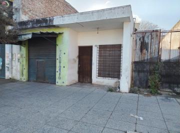 Casa de 3 ambientes, La Matanza · Casa en Lote Propio Para Reformar Fondo Libre