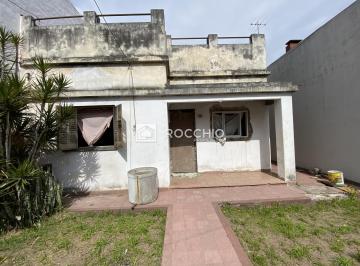 Terreno · 100m² · Casa en Jose León Suarez