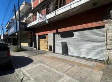 Local comercial · 160m² · 1 Ambiente · Local Sobre Camino en Alquiler Wilde