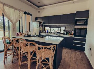 Casa de 5 ambientes, Ezeiza · Venta Casa en Fincas del Alba, Apto Credito!