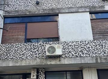 Departamento de 1 ambiente, La Plata · Alquiler Monoambiente en Zona Catedral – 48 E/ 14 y 15 N992 2do Piso