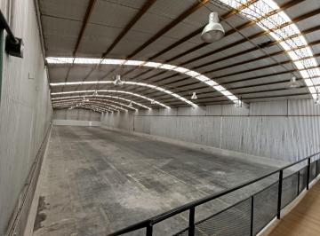 Bodega-Galpón · 1m² · 3 Cocheras · Alquiler de Nave Industrial de 1000 m² - Parque La Reja Moreno