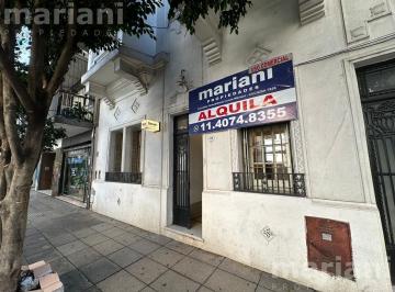 PH · 80m² · 5 Ambientes · PH Uso Comercial - 100 m² C/patio Lateral - Zona Movistar Arena