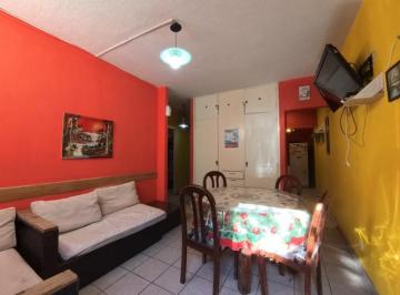 Casa · 35m² · 3 Ambientes · A La Venta PH en Barrio Norte