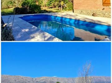 Casa · 160m² · 7 Ambientes · 2 Cocheras · Hermosa Casa 3 Dorm. 3 Baños Piscina Estudio Playroom Frutales