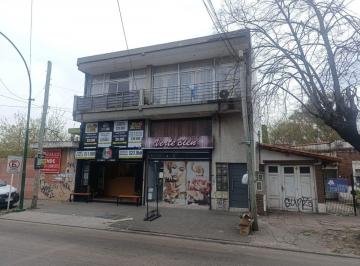 Edificio de 6 ambientes, Ituzaingó · Edificio Mixto! Locales Comerciales y Departamentos en Venta en Ituzaingó Norte!