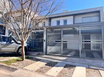 Casa de 5 ambientes, Ciudad de Mendoza · Alquiler Duplex Estilo Casa Dos Dorm. Dos Cochera Dos Baños