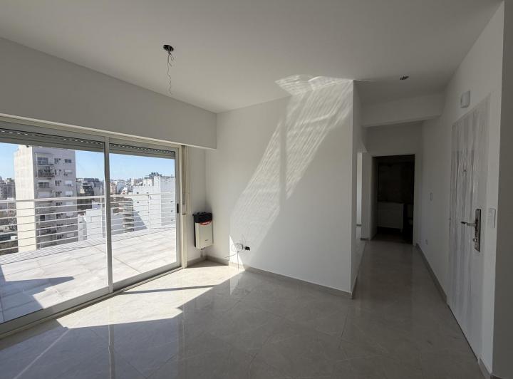 Depto Divisible 2 Amb con Balcón Terraza - Opción + Cochera