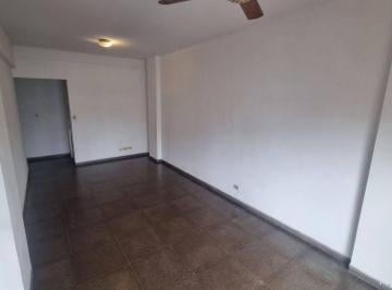 Departamento de 3 ambientes, Chacarita · Av Foresto Al 1200 Alquiler Colegiuales