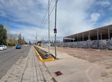 Bodega-Galpón , Luzuriaga · Galpones Comerciales y Logísticos Excelente Punto