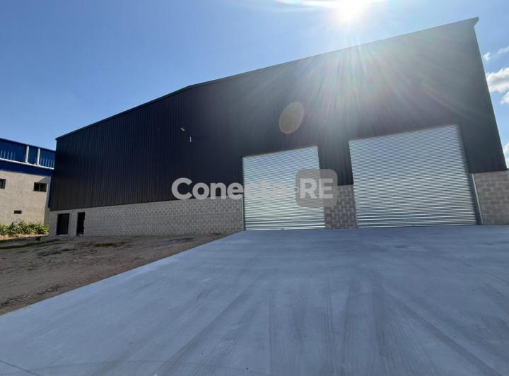 Depósito · 1400m²