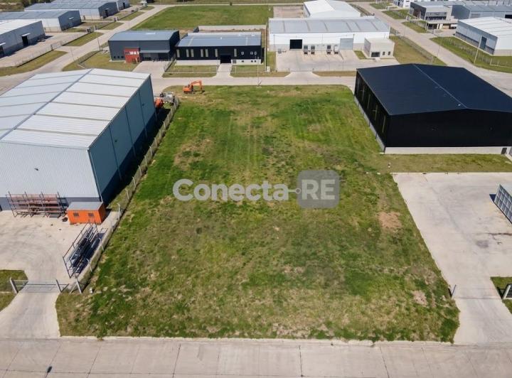 Terreno · 2350m²