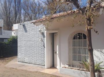 Casa de 5 ambientes, Chacras de Coria · Alquiler Casa Chacras
