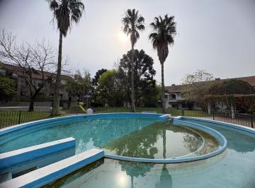 Casa · 80m² · 3 Ambientes · 1 Cochera · Casa en Alquiler Campana