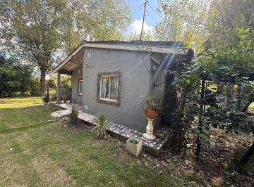 Quinta vacacional · 176m² · 2 Dormitorios · Venta de Casa Quinta de 2440 m². Derqui. Pilar