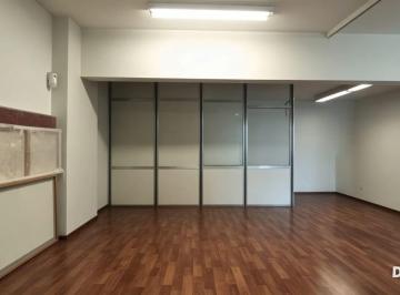 Oficina comercial · 47m² · Alquiler Oficina Monserrat Versatil y Bien Ubicada