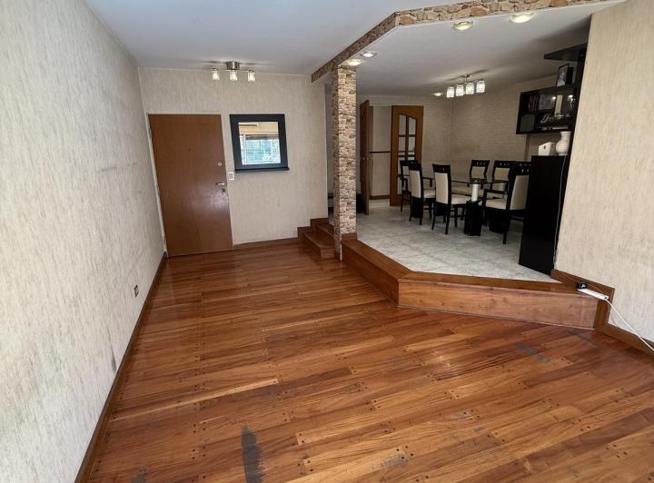 Departamento · 122m² · 4 Ambientes · 1 Cochera