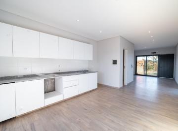 Casa · 102m² · 3 Ambientes · 1 Cochera · Casa en Venta Tipo Duplex Pueblo Esther a Estrenar