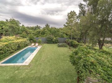 Casa · 279m² · 7 Ambientes · 7 Cocheras · Venta Casa Barrio Los Laureles, Pilar