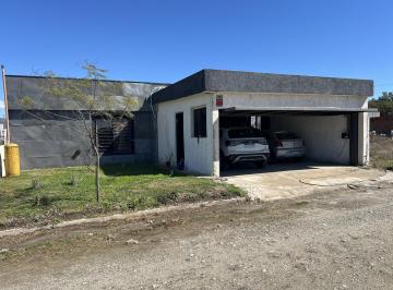 Casa · 170m² · 3 Dormitorios · 2 Cocheras · Venta de Hermosa y Funcional Casa en Villa Juana - Reserva Tajamar