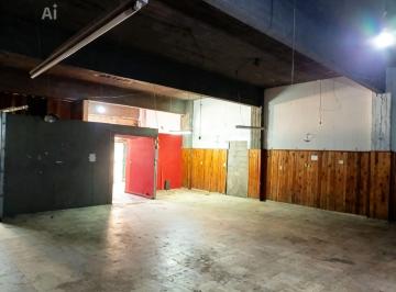 Bodega-Galpón · 170m² · Venta Galpon Mas Casa 3 Amb en Lomas de Mirador