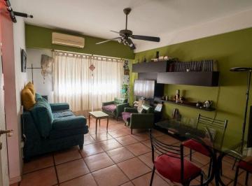 Departamento · 37m² · 2 Ambientes · 1 Cochera · Venta Depto 2 Amb C/balcon y Cochera - Caseros