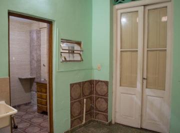 PH · 71m² · 3 Ambientes · PH 4 Ambientes en Venta Parque Patricios