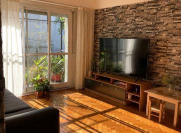 Departamento · 90m² · 5 Ambientes · Departamento 4 Ambientes Venta - Caballito