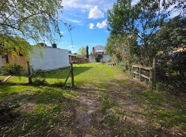 Terreno · 300m²