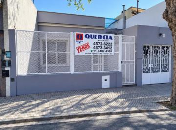Casa de 4 ambientes, Villa Pueyrredón · Casa 4 Ambientes de Estilo Antigua con Garage
