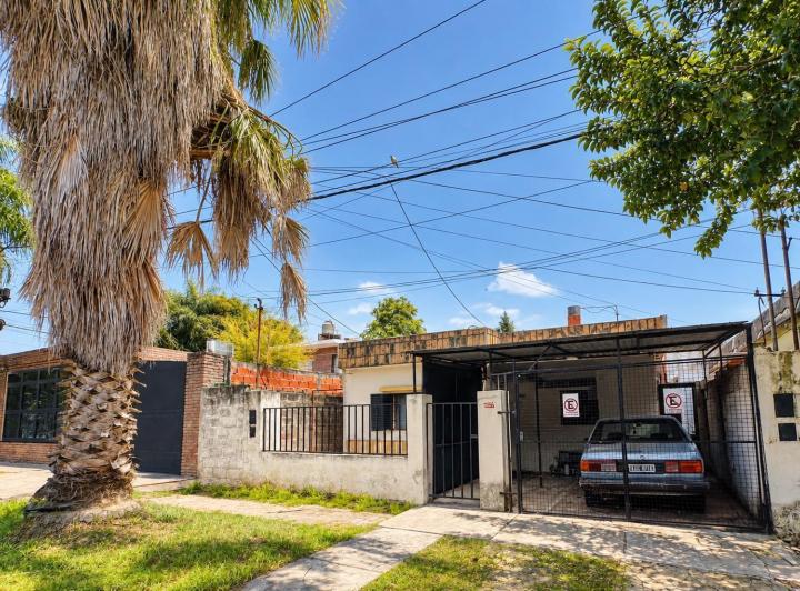 Casa · 52m² · 3 Ambientes · 1 Cochera