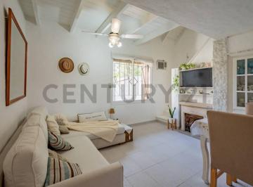 PH · 38m² · 2 Ambientes · Venta PH 2 Ambientes con Patio — Villa Sarmiento, Morón