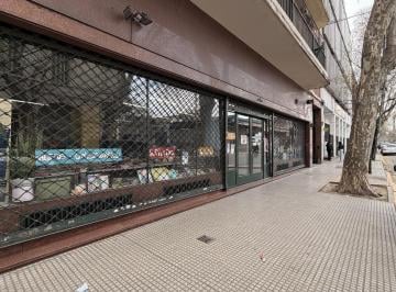 Local comercial · 1100m² · 14 Cocheras · Local Comercial en Venta, 1100 m², en Constitución, Caba