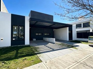 PH · 180m² · 2 Dormitorios · PH en Greenville 2
