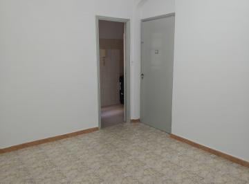 Departamento de 3 ambientes, Constitución · Alquiler Departamento 3 Ambientes Amplio Excelente Estado