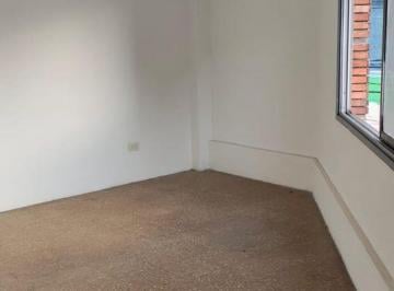 Oficina comercial , La Matanza · Oficina Comercial de 25 m² en Venta y Alquiler en San Justo