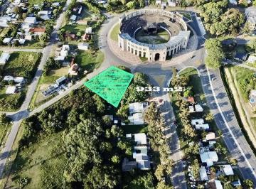 Terreno · 933m² · Terreno en Venta de 933 m² Frente a Plaza de Toros