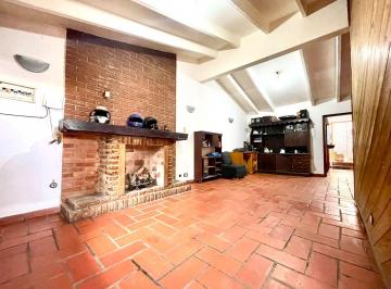 PH · 203m² · 5 Ambientes · 2 Cocheras · PH Tipo Casa 5 Ambientes en Venta