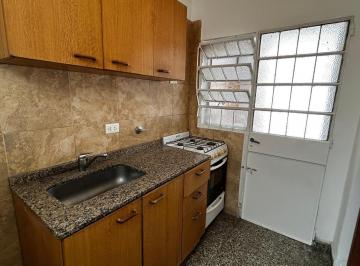 PH · 38m² · 2 Ambientes · PH 2 Ambientes en Alquiler con Patio y Lavadero Sin Expensas – Morón