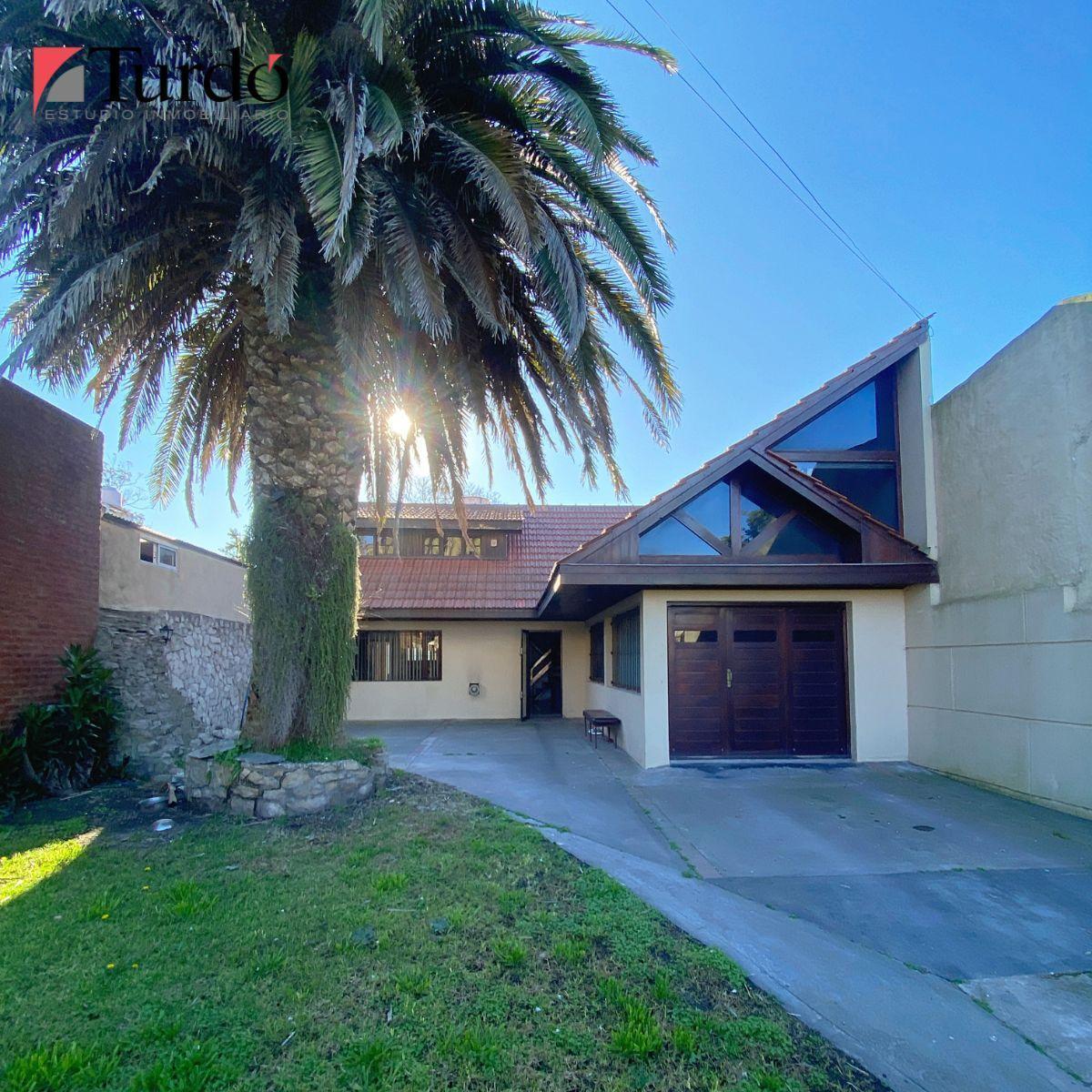 Venta de casa 5 ambientes - mar del plata