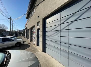 Bodega-Galpón , Quilmes · Galpon de 200 m² Completamente Cubierto en Alquiler