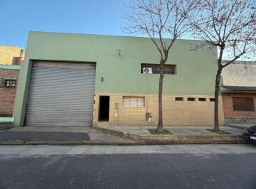 Bodega-Galpón · 376m² · Alquiler - Galpon - Barracas