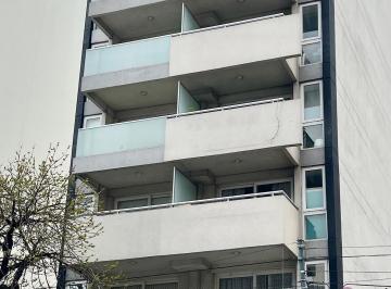 Departamento de 1 ambiente, Caballito · Monoambiente Muy Comodo! - Av La Plata y Alberdi