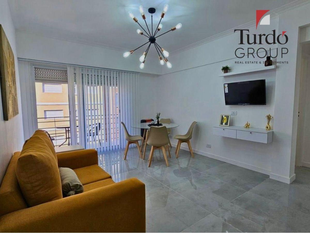 Depto 3 amb, 53m² en Plaza Mitre, 6° piso, moderno y funcional