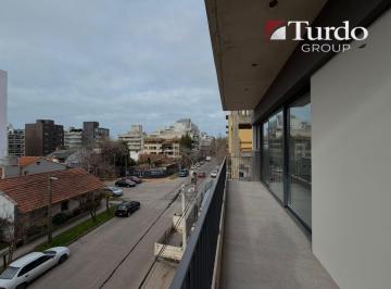 Departamento · 115m² · 4 Ambientes · 1 Cochera · Departamento en Los Troncos