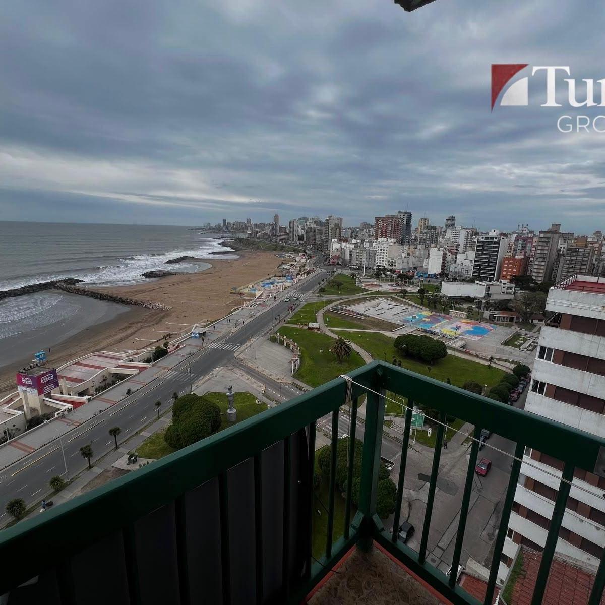 Departamento de 3 ambientes frente al mar en La Perla